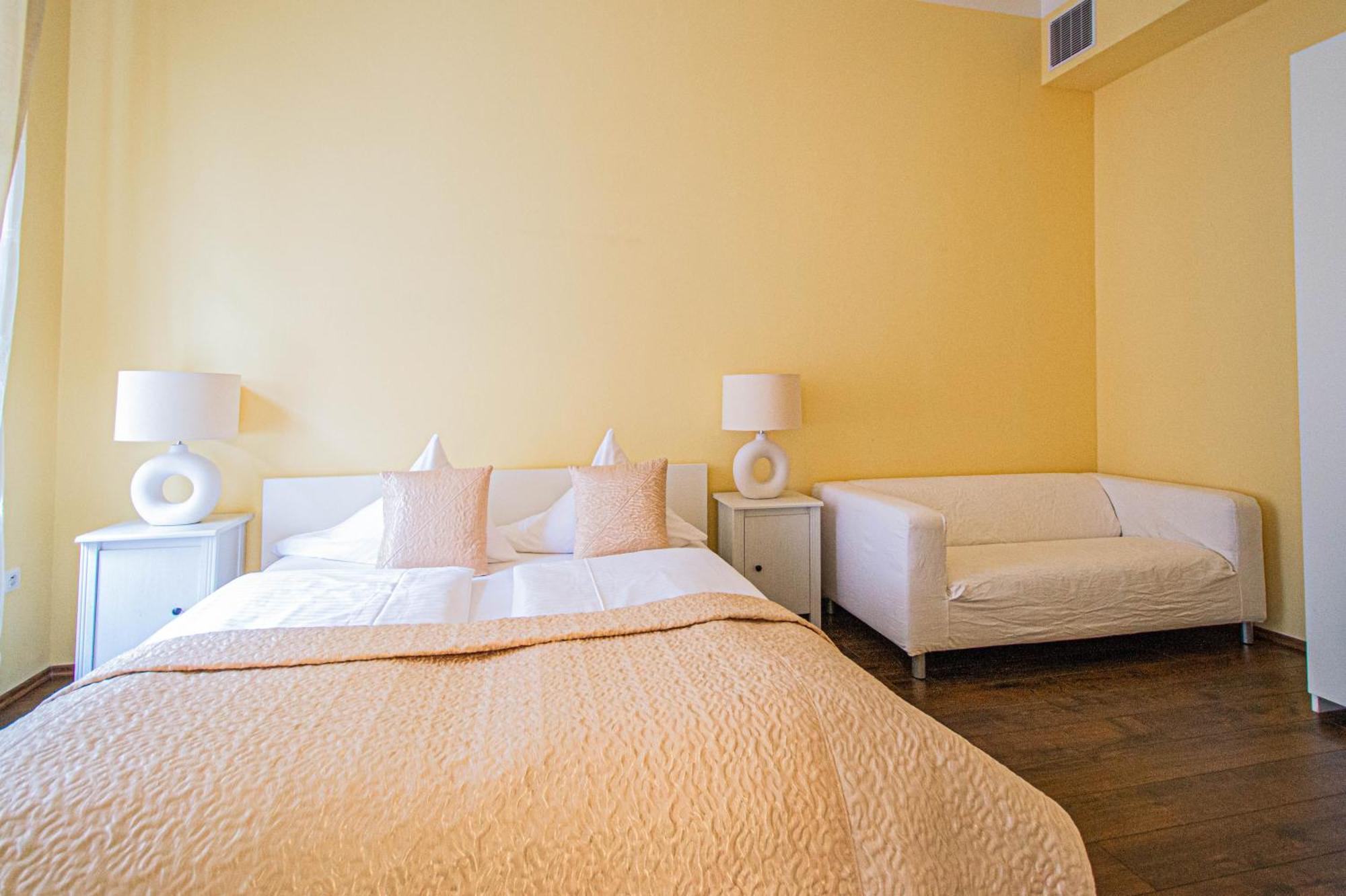 Appartamento Spacious Oasis In Prague's Heart