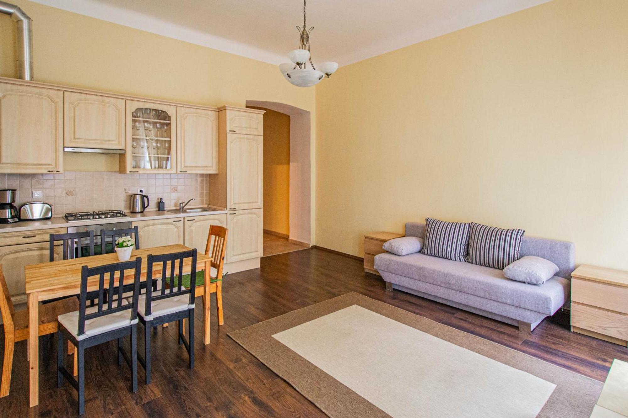 Appartamento Spacious Oasis In Prague's Heart