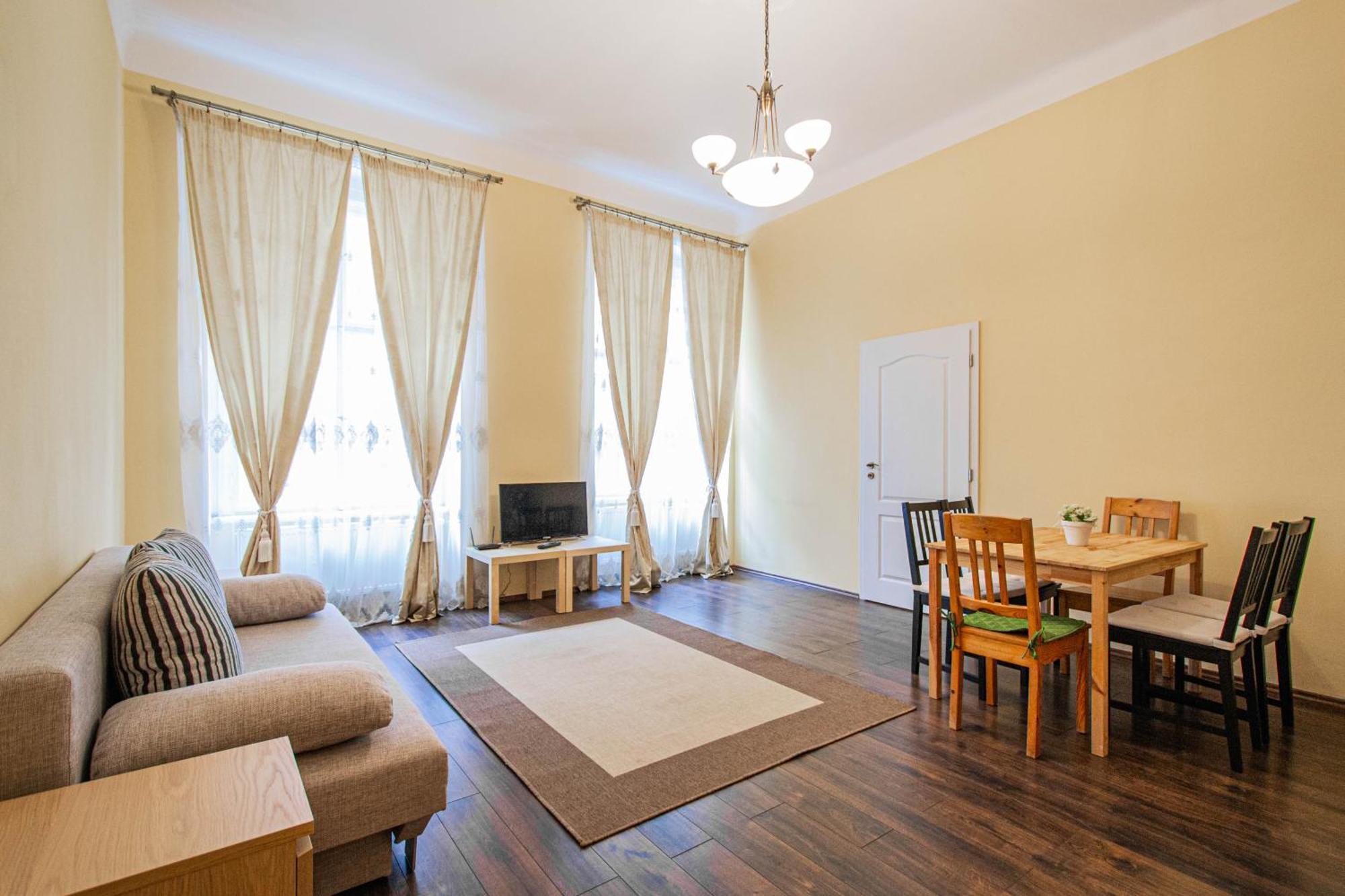 Spacious Oasis In Prague's Heart
